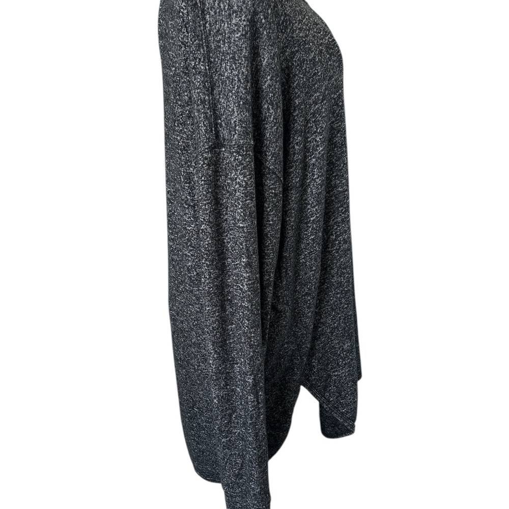 Athleta, Long Sleeve, Drop Shoulder, Size L, Black/White Muted, Like New - Picture 2 of 7